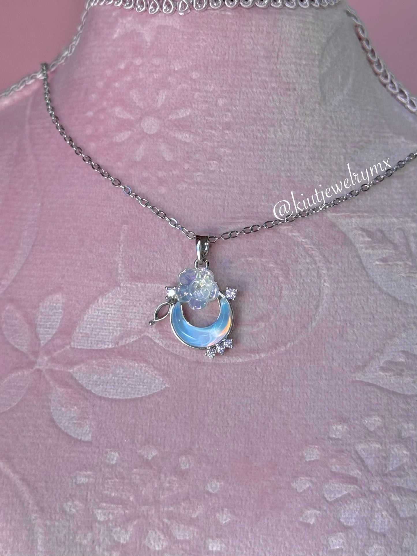 Collar Luna Primaveras Stainless Steel