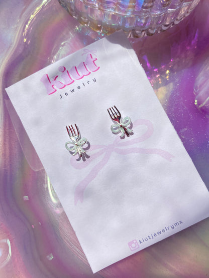 Aretes Forkiut