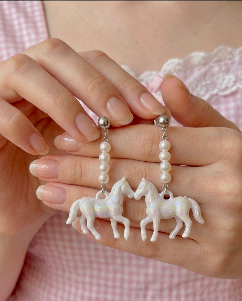 Aretes Horses