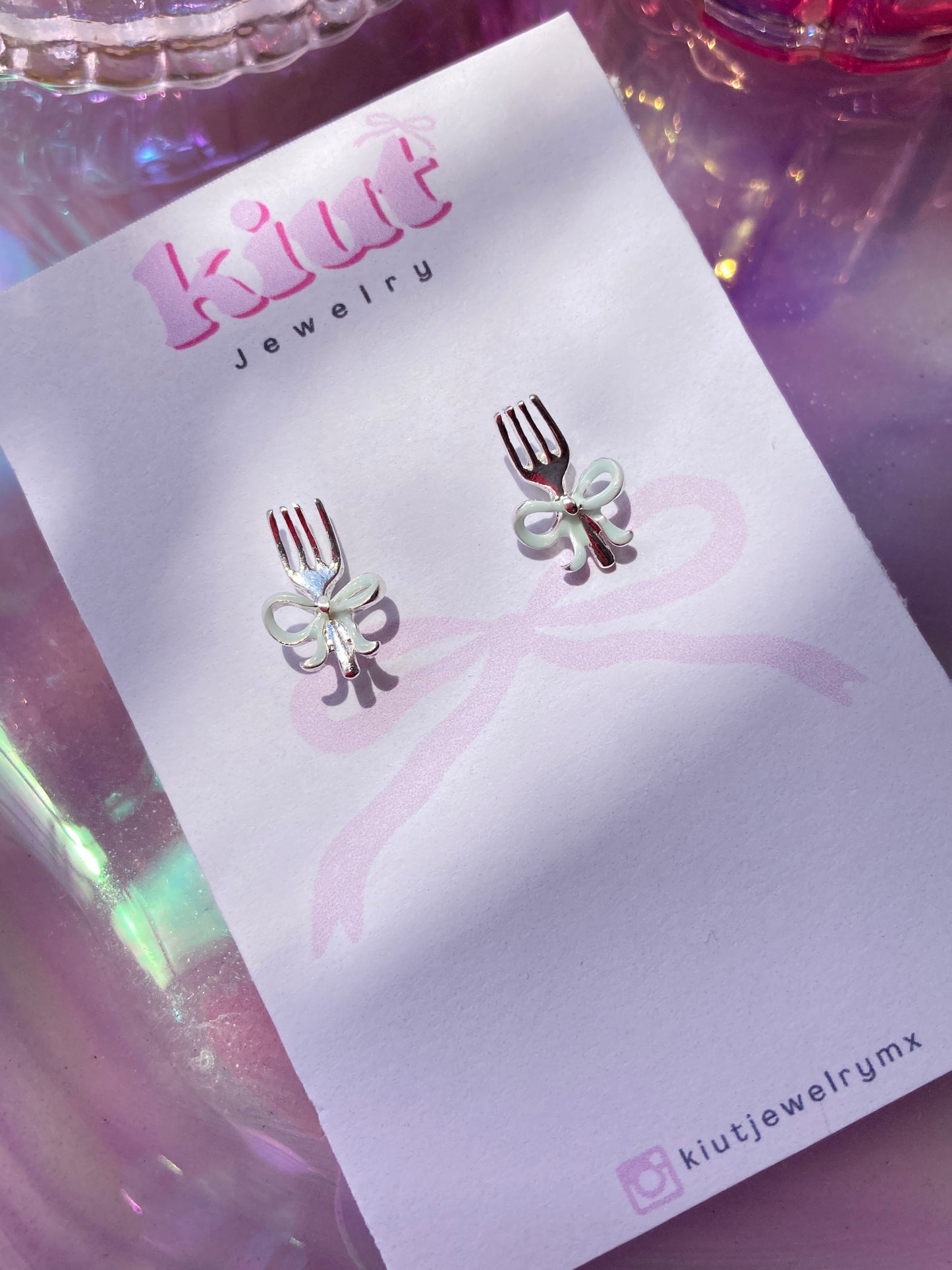 Aretes Forkiut