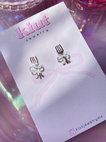 Aretes Forkiut