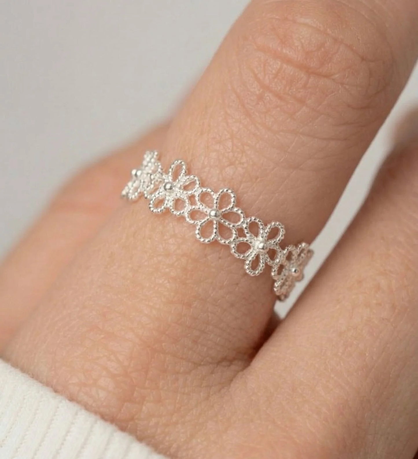 Anillo Flores Bordadas