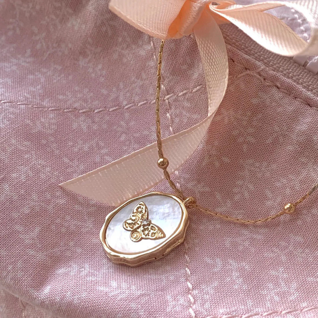 Collar Relicario Butterfly