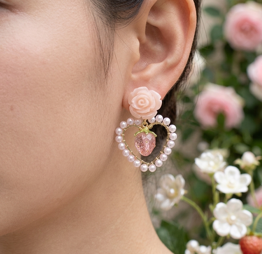 Aretes Darling de flor de resina y corazón de perla sintética