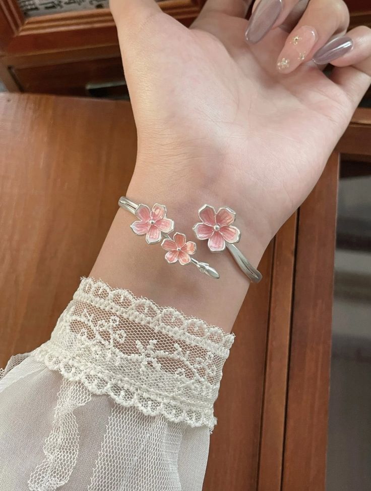 Brazalete Cerezos